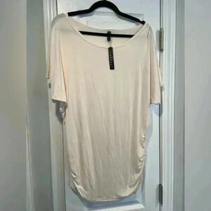 NWT Made By Johnny Short Sleeve Cream Ruched Side Short Sleeve Modal Tee Size XL
